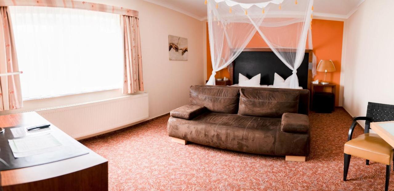 Hotel Am Uckersee Röpersdorf المظهر الخارجي الصورة